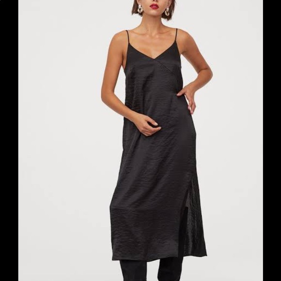 H&M Dresses & Skirts - H&M Satin slip dress